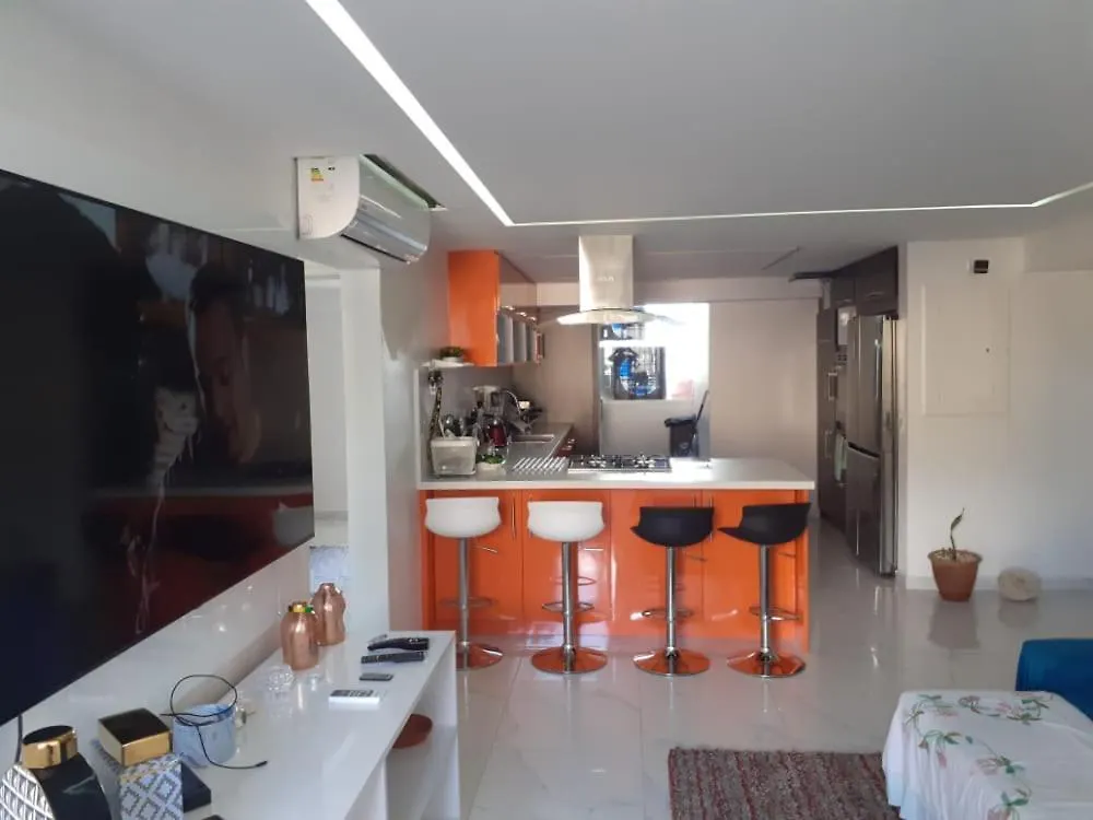 Confortable Apartamento Ejecutivo En La California Caracas