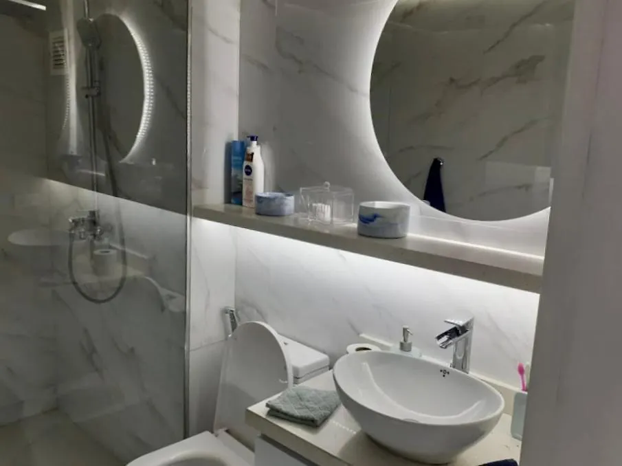 Confortable Apartamento Ejecutivo En La California Caracas Venezuela